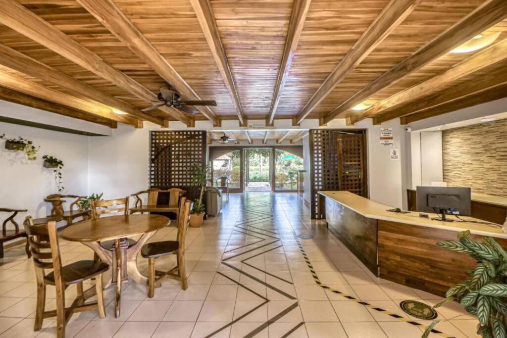 Lovely Condo Manuel Antonio Bagian luar foto